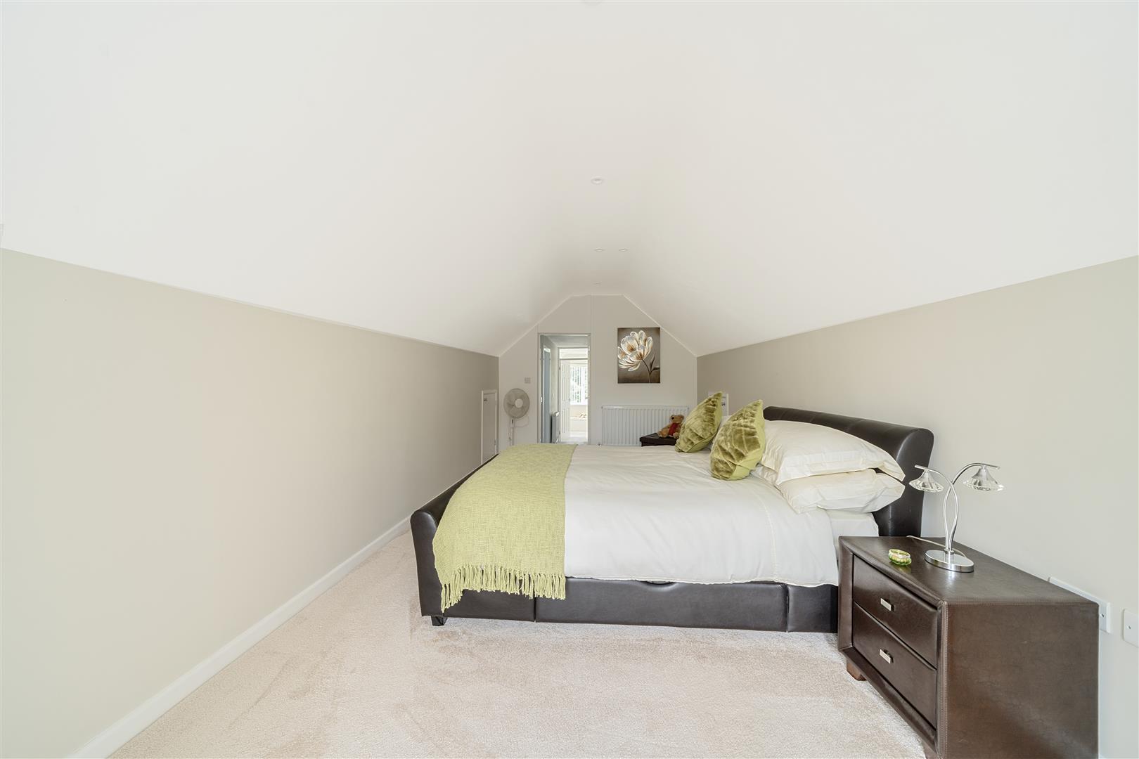 Hendrefoilan Drive, Sketty, Swansea, SA2 7NG